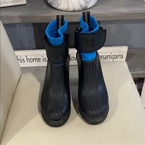 Sorel Rubber Rain Boots High Heel Chunky Platform Blue Black 7.5 Chic Outdoor